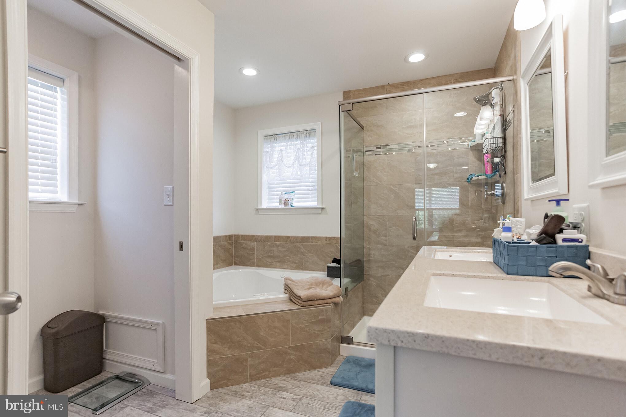 532 Winding Road Lansdale, PA 19446 - Photo 21 of 30 Primary Bathroom