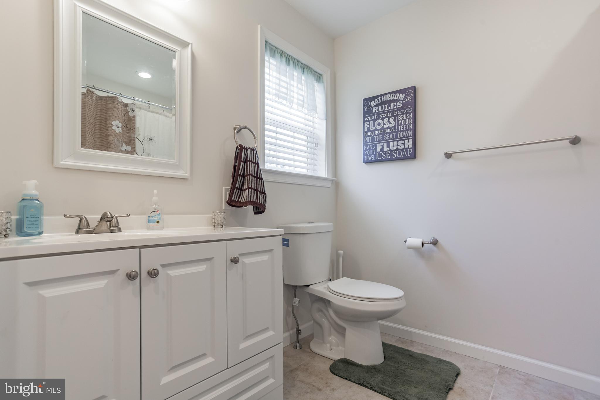532 Winding Road Lansdale, PA 19446 - Photo 28 of 30 Hall Bath