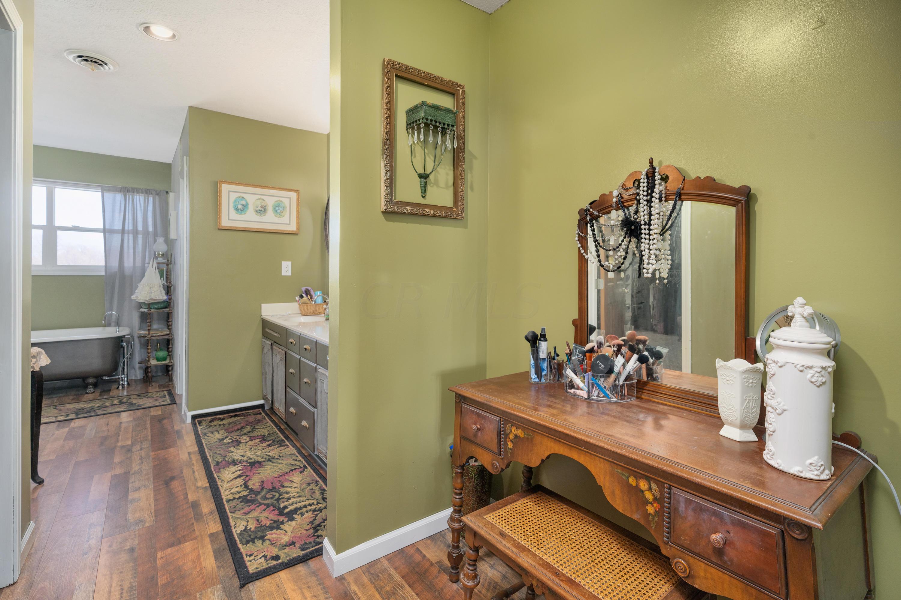 5156 Lithopolis Road Northwest Lancaster, OH 43130 - Photo 35 of 60 Gallery Image 35