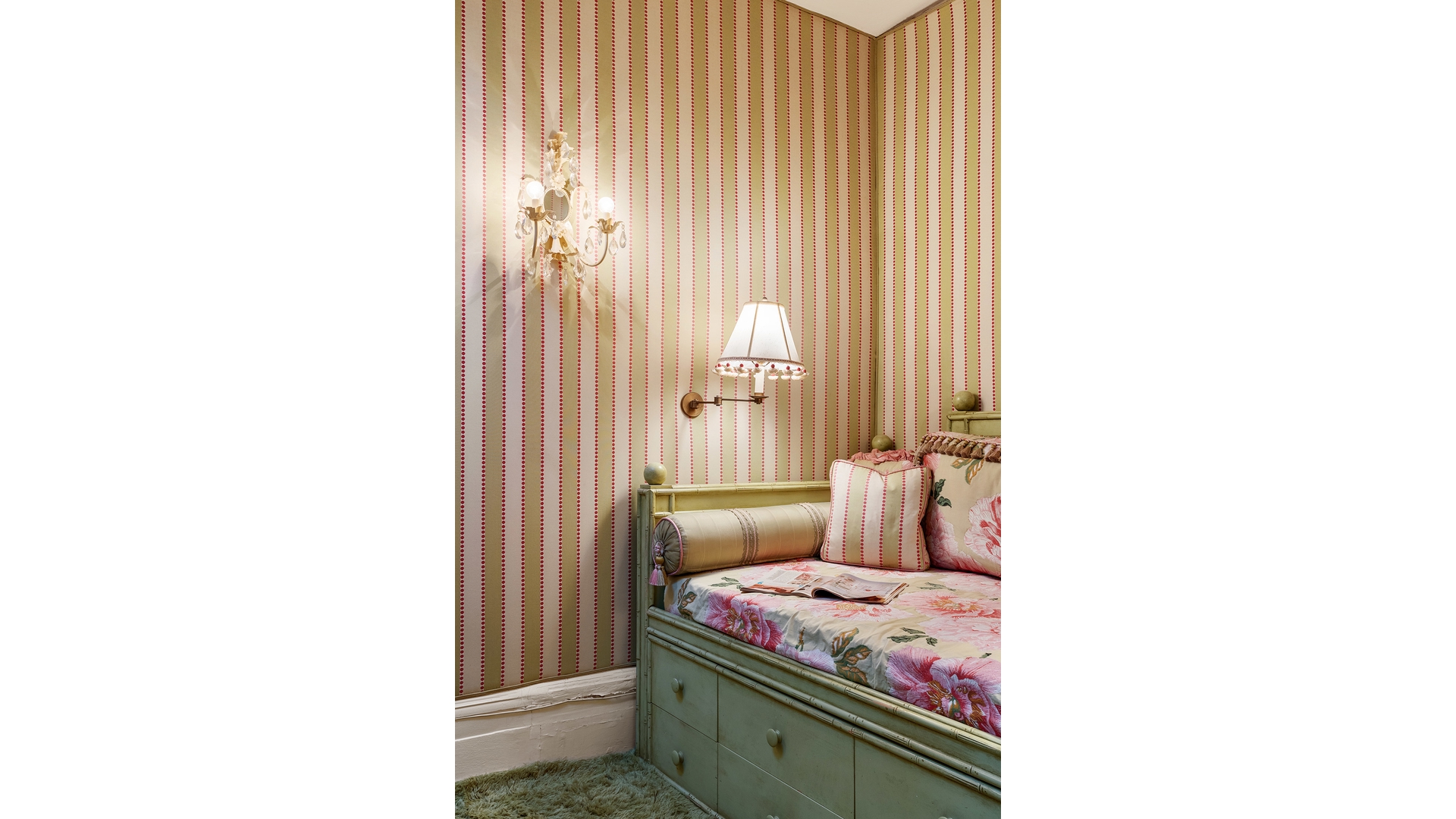 321 West 77th Street Manhattan, NY 10024 - Photo 10 of 12 a bedroom with a bed and a window