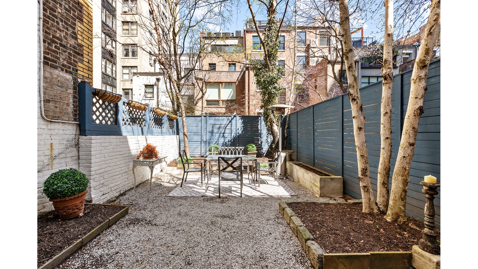 321 West 77th Street Manhattan, NY 10024 - Photo 7 of 12