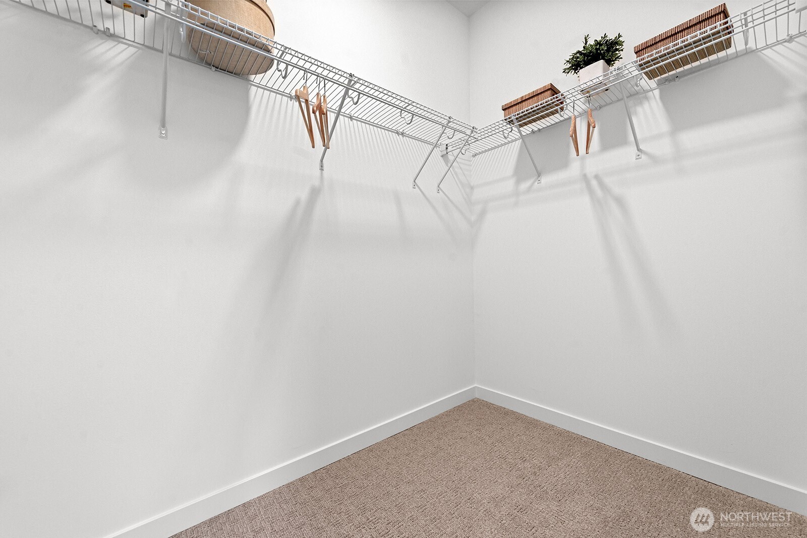 1417 Southwest 111th Lane Seattle, WA 98146 - Photo 15 of 19