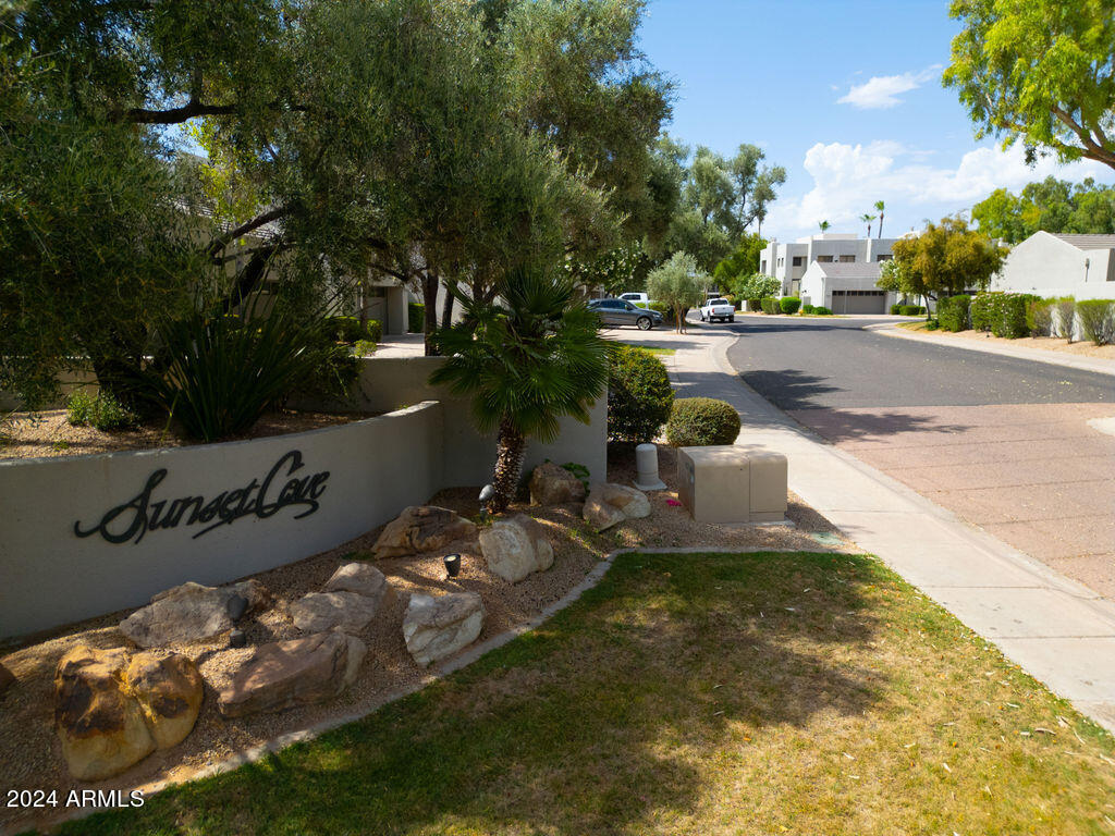 7700 East Gainey Ranch Road, Unit 233 Scottsdale, AZ 85258 - Photo 51 of 55 Monument Sign