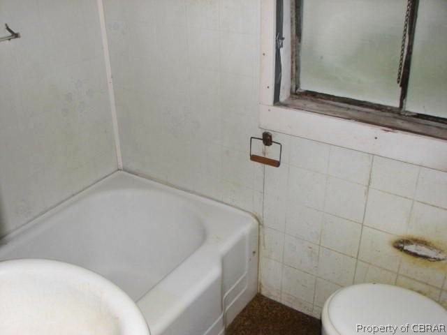 4110 Cappahosic Road Gloucester, VA 23061 - Photo 7 of 16 Gallery Image 7