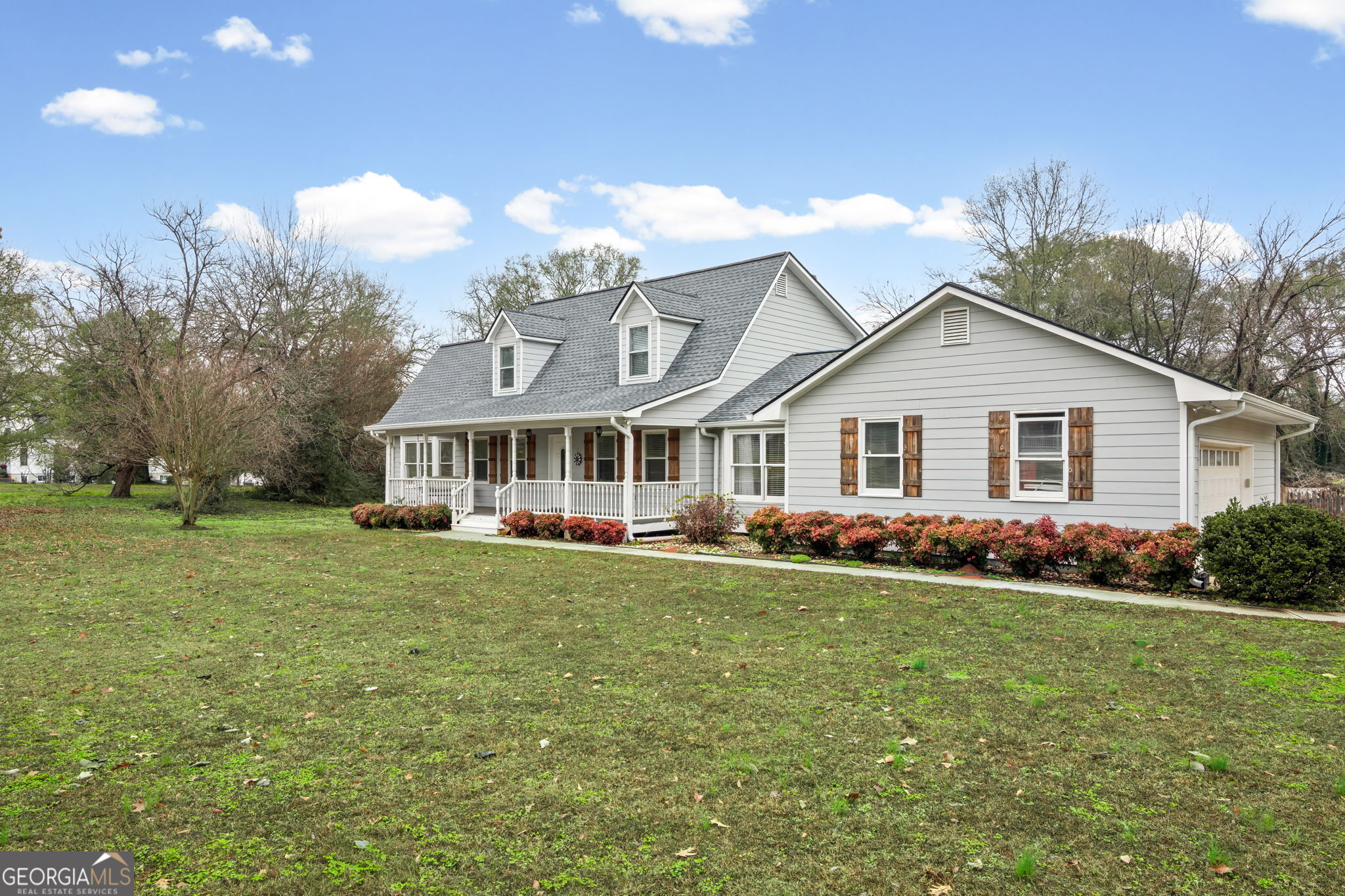 8 Cameron Street Moreland, GA 30259 - Photo 2 of 46