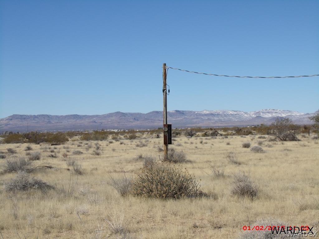 3849 Mobile Road Golden Valley, AZ 86413 - Photo 3 of 7