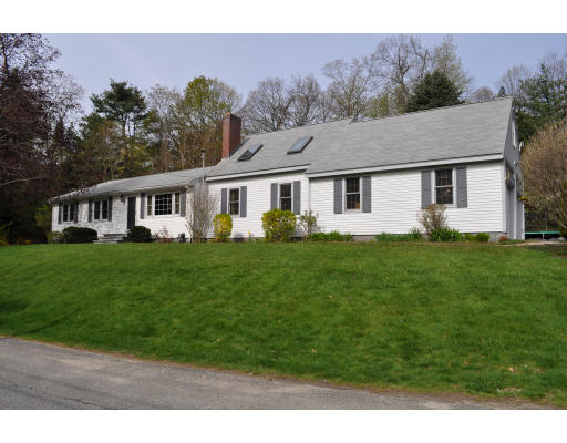 37 Crown Road Westford, MA 01886 - Photo 1 of 1 Gallery Image 1
