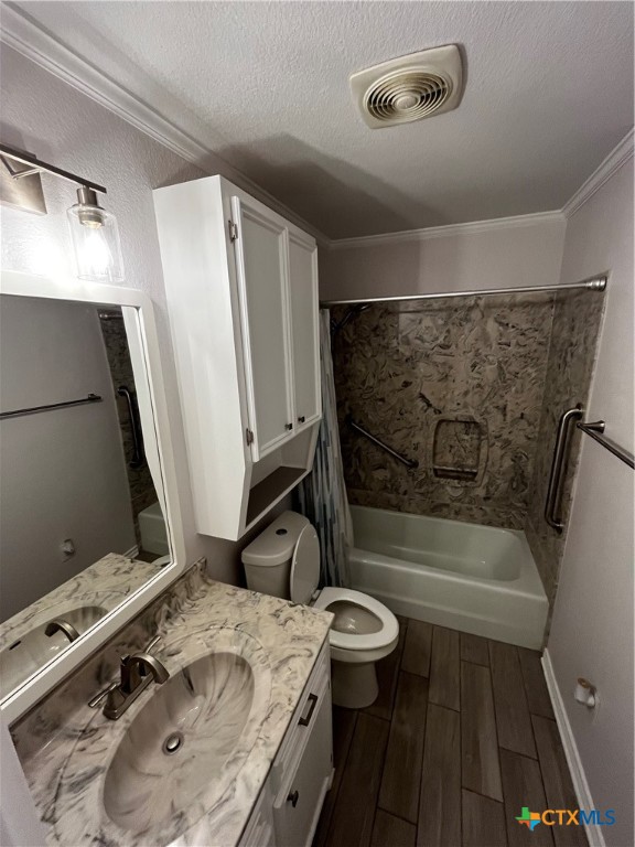 151 Mockingbird Lane Lampasas, TX 76550 - Photo 14 of 22 a bathroom with a sink toilet and shower