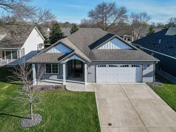$375,000 | 28 Waterford Lane, Waite Park, MN 56387