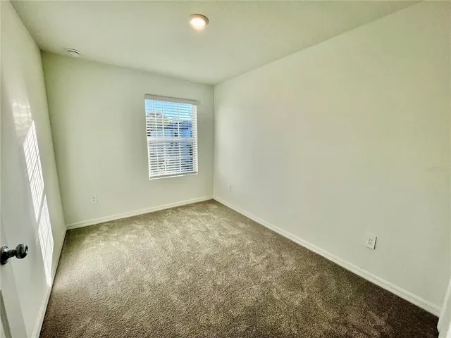 $1,900 | 36113 Risa Michele Street, Zephyrhills, FL 33541