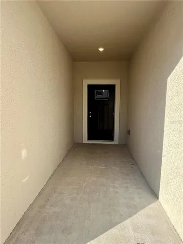 $1,900 | 36113 Risa Michele Street, Zephyrhills, FL 33541