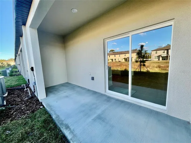 $1,900 | 36113 Risa Michele Street, Zephyrhills, FL 33541