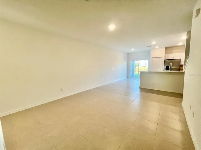 $1,900 | 36113 Risa Michele Street, Zephyrhills, FL 33541