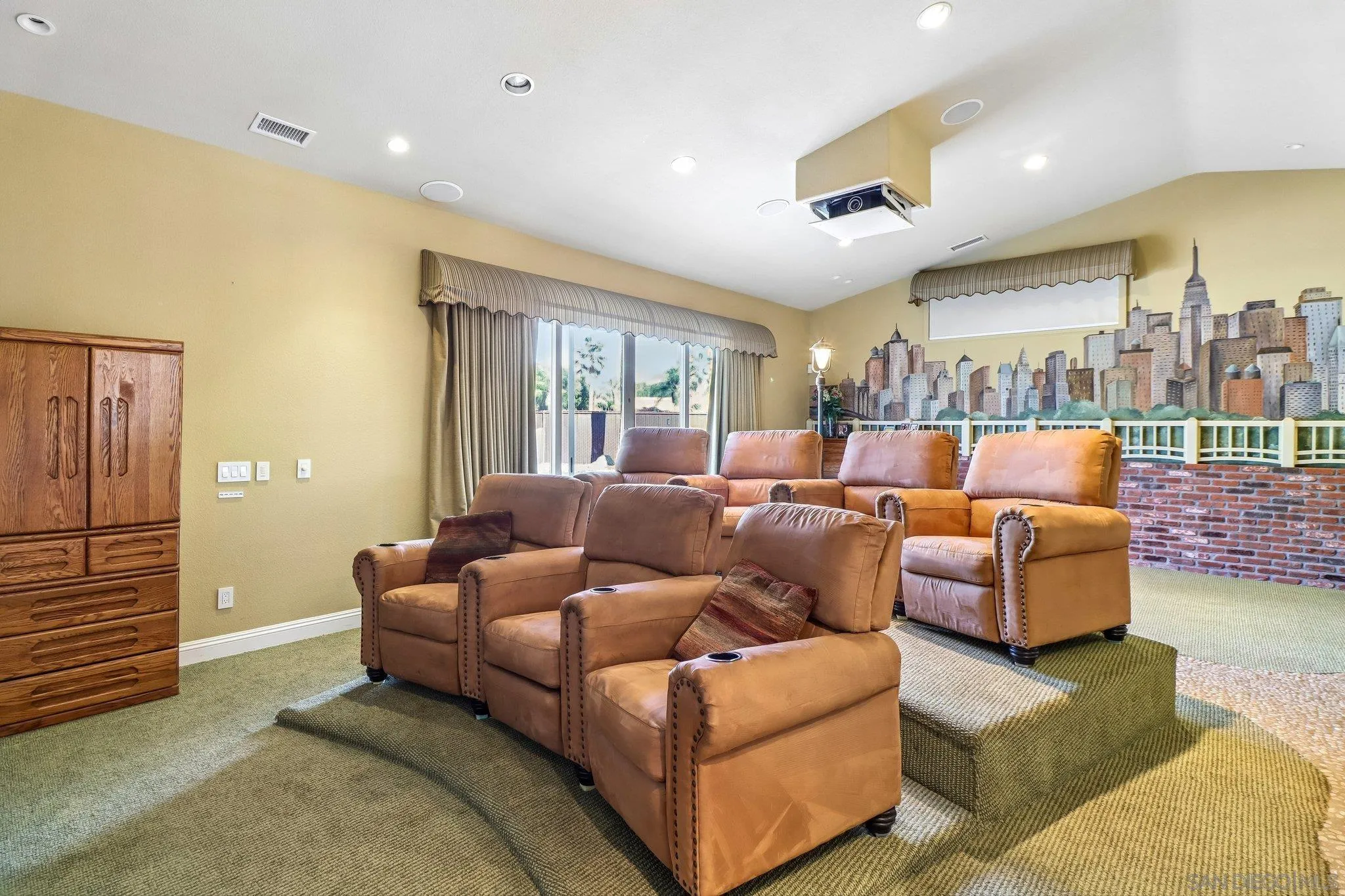 9086 Hunter Pass Alpine, CA 91901 - Photo 46 of 67 Gallery Image 46