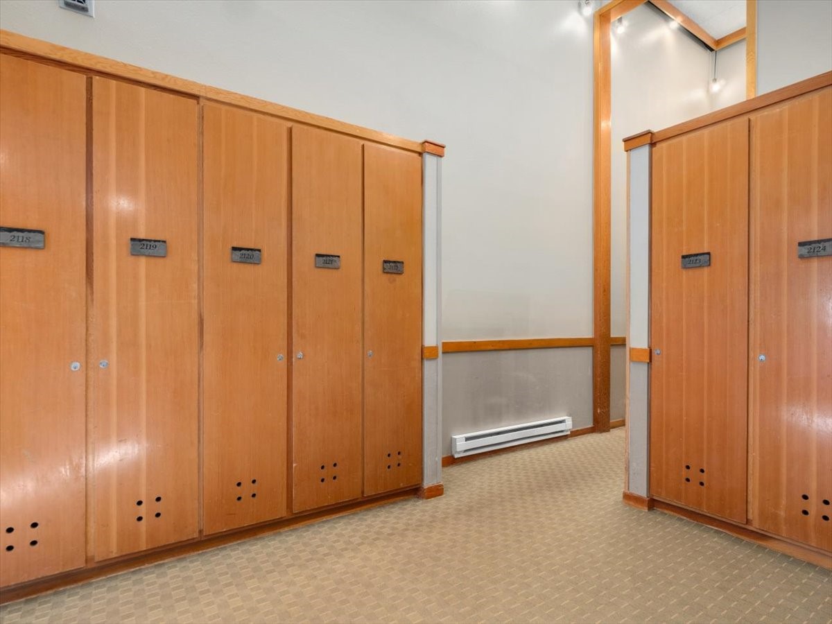 21640 Highway 6, Unit 2121 Keystone, CO 80435 - Photo 9 of 40 private ski locker