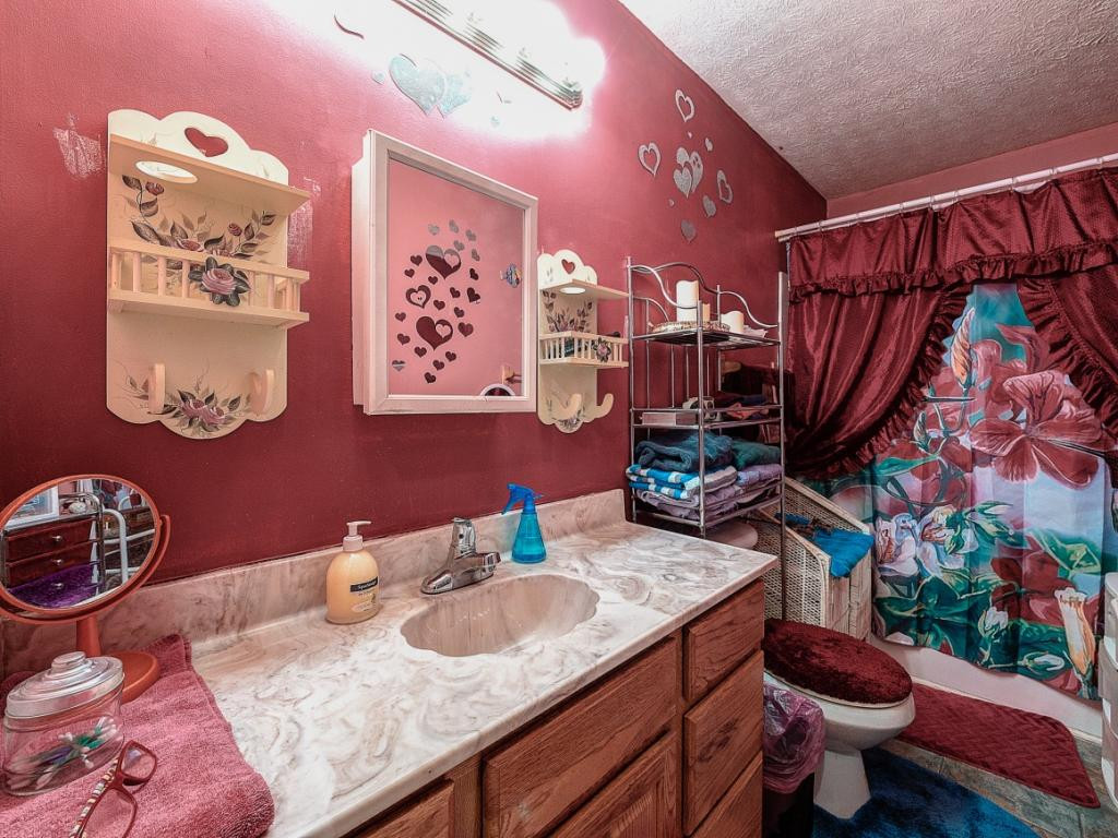 1805 Indian Ridge Road Johnson City, TN 37604 - Photo 10 of 15 Photo 10
