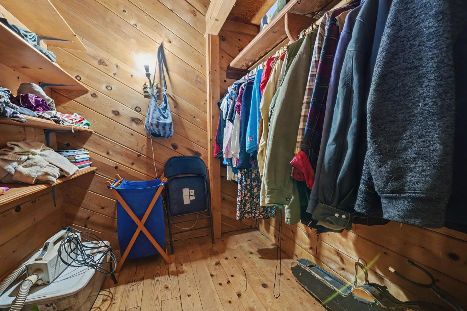 4040 Cedar Creek Road Fiddletown, CA 95629 - Photo 33 of 72 Walk in closet for Primary Bedroom