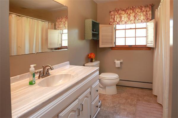 15 Rainbow Ridge Way Georgetown, MA 01833 - Photo 21 of 26 Gallery Image 21