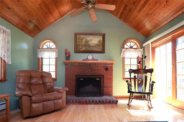 15 Rainbow Ridge Way Georgetown, MA 01833 - Photo 8 of 26 Gallery Image 8