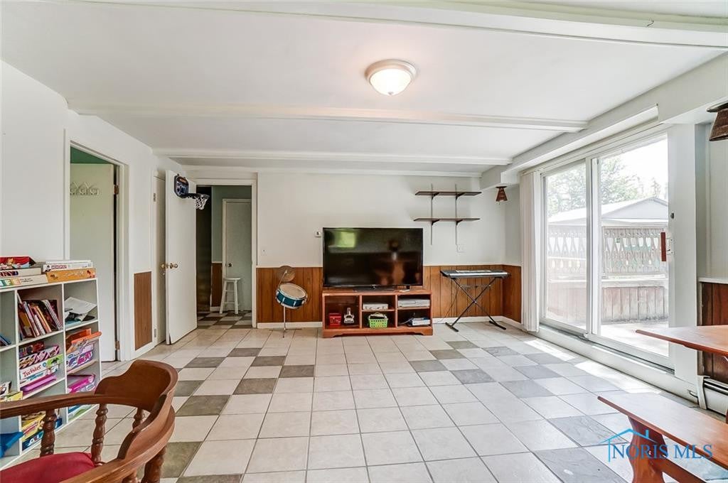 1769 Recker Road Perrysburg, OH 43551 - Photo 32 of 48 Gallery Image 32