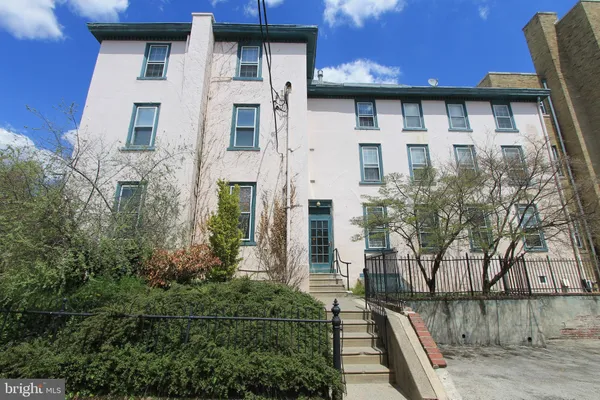 $850 | 100 East Price Street, Unit GB, Philadelphia, PA 19144