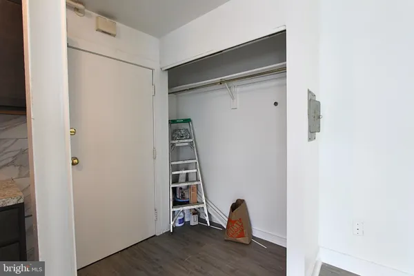$850 | 100 East Price Street, Unit GB, Philadelphia, PA 19144