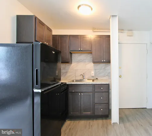 $850 | 100 East Price Street, Unit GB, Philadelphia, PA 19144