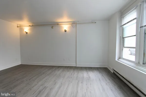 $850 | 100 East Price Street, Unit GB, Philadelphia, PA 19144