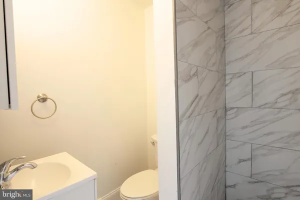 $850 | 100 East Price Street, Unit GB, Philadelphia, PA 19144