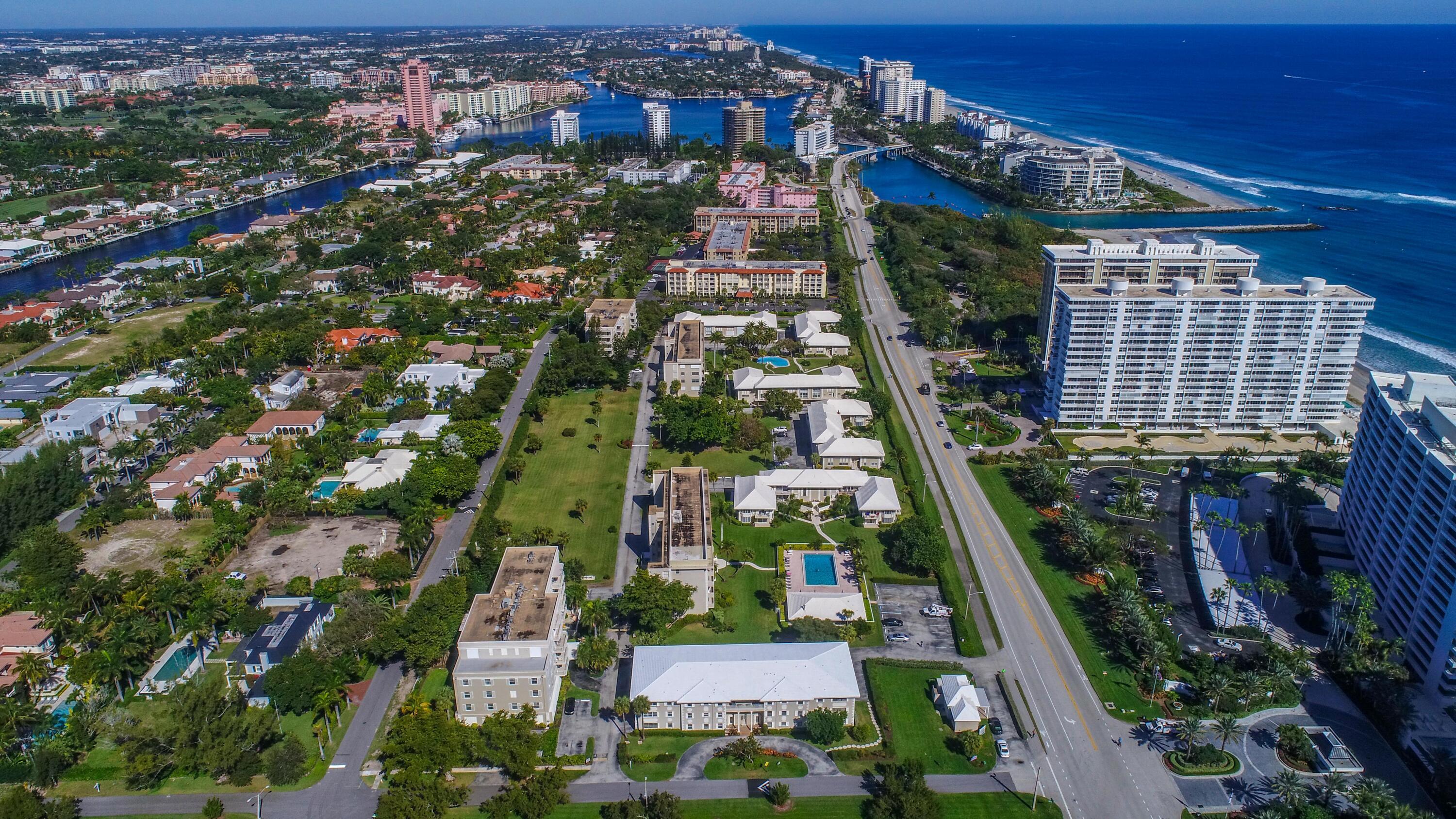 950 De Soto Road, Unit 2B Boca Raton, FL 33432 - Photo 2 of 38 AC Look North 2