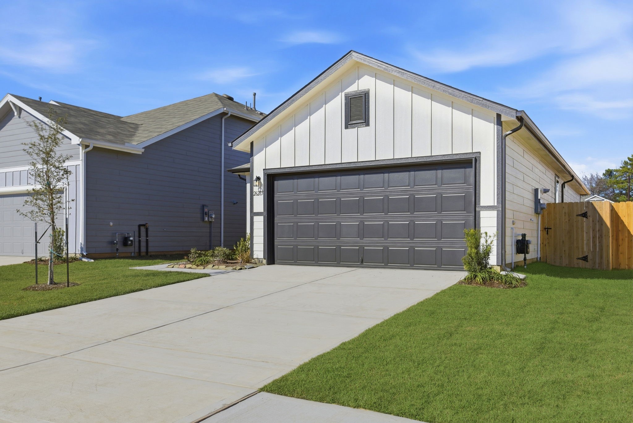 26283 Arrowleaf Drive Magnolia, TX 77355 - Photo 4 of 34 a front view of house with yard