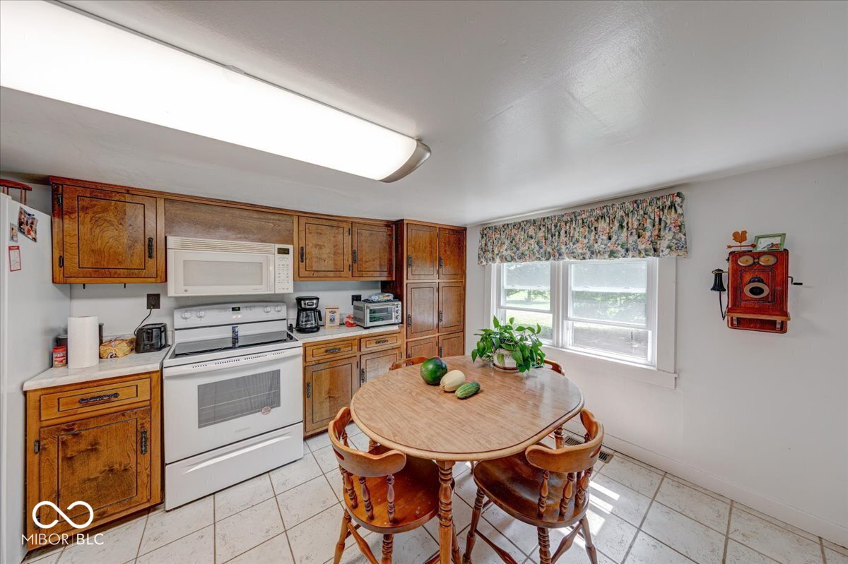 20516 Hinkle Road Noblesville, IN 46062 - Photo 33 of 41 Gallery Image 33