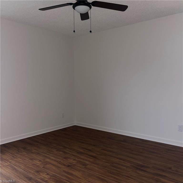 1116 Raleigh Court High Point, NC 27262 - Photo 9 of 11