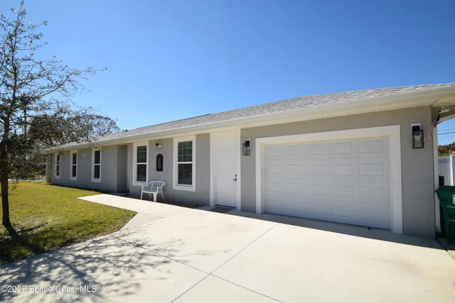 $385,000 | 110 West Fee Avenue, Melbourne, FL 32901
