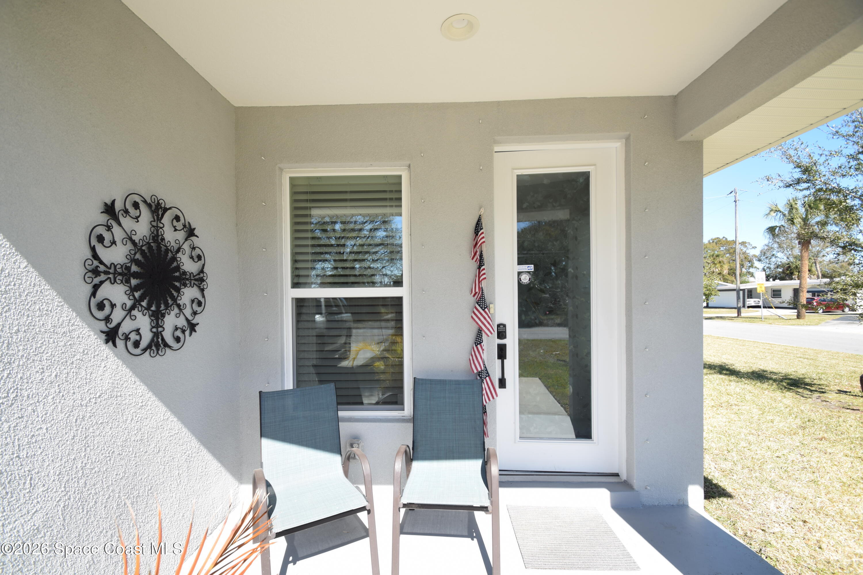 110 West Fee Avenue Melbourne, FL 32901 - Photo 6 of 112 Welcome home