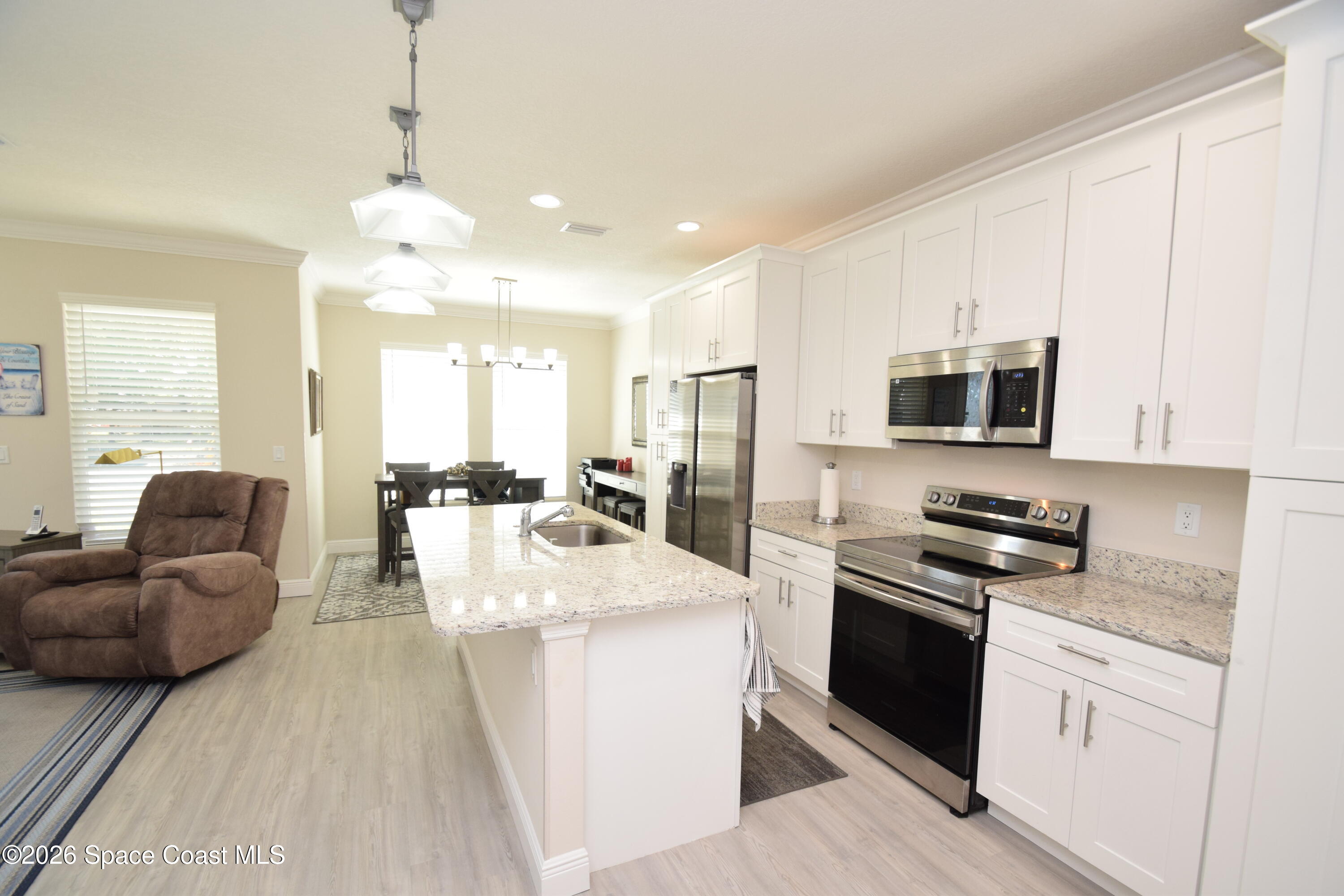 110 West Fee Avenue Melbourne, FL 32901 - Photo 89 of 112 Deluxe kitchen with stainless appliances