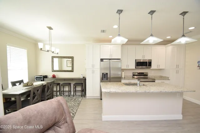 $385,000 | 110 West Fee Avenue, Melbourne, FL 32901