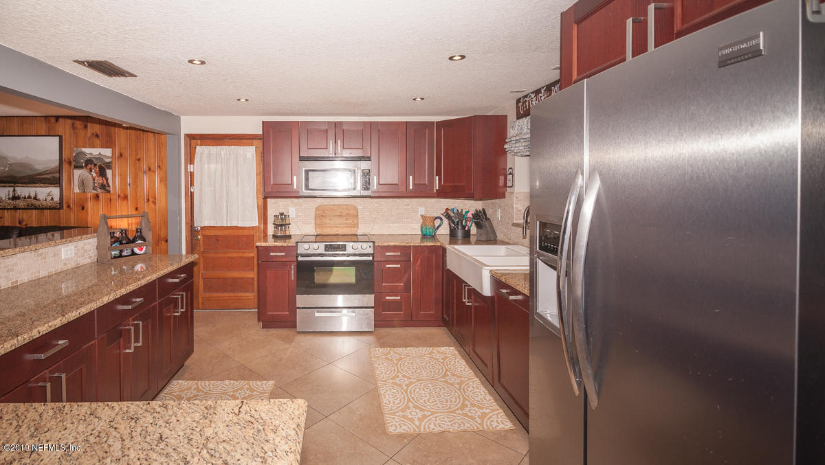 2710 Sunnybrook Road Jacksonville, FL 32216 - Photo 5 of 46 IMG_3484
