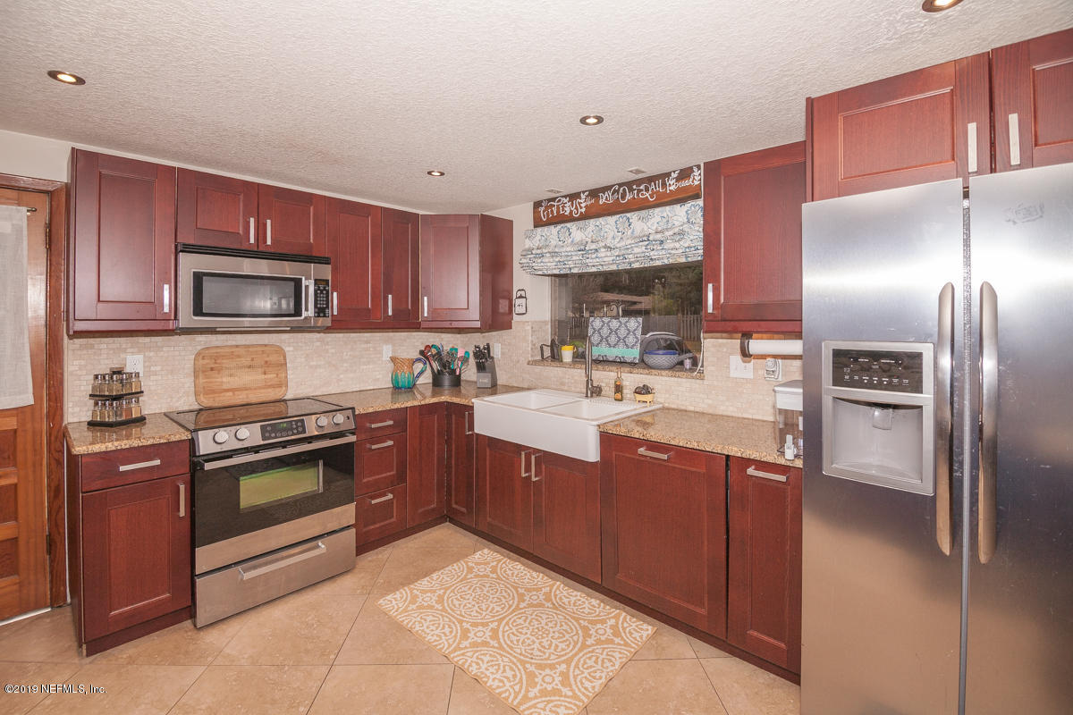 2710 Sunnybrook Road Jacksonville, FL 32216 - Photo 8 of 46 IMG_3490
