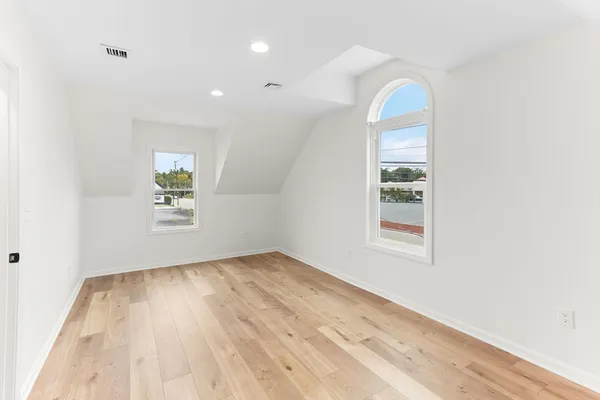 $899,000 | 280 Washington Street, Easton, MA 02356