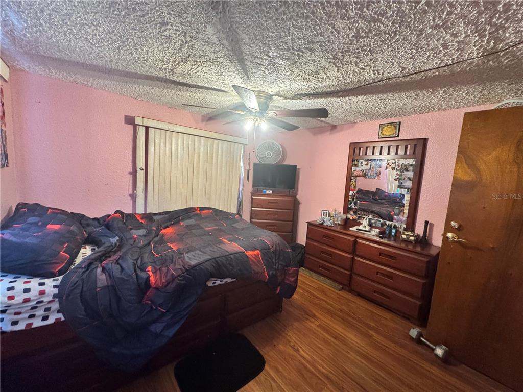 17528 Coyote Road Hudson, FL 34667 - Photo 14 of 60