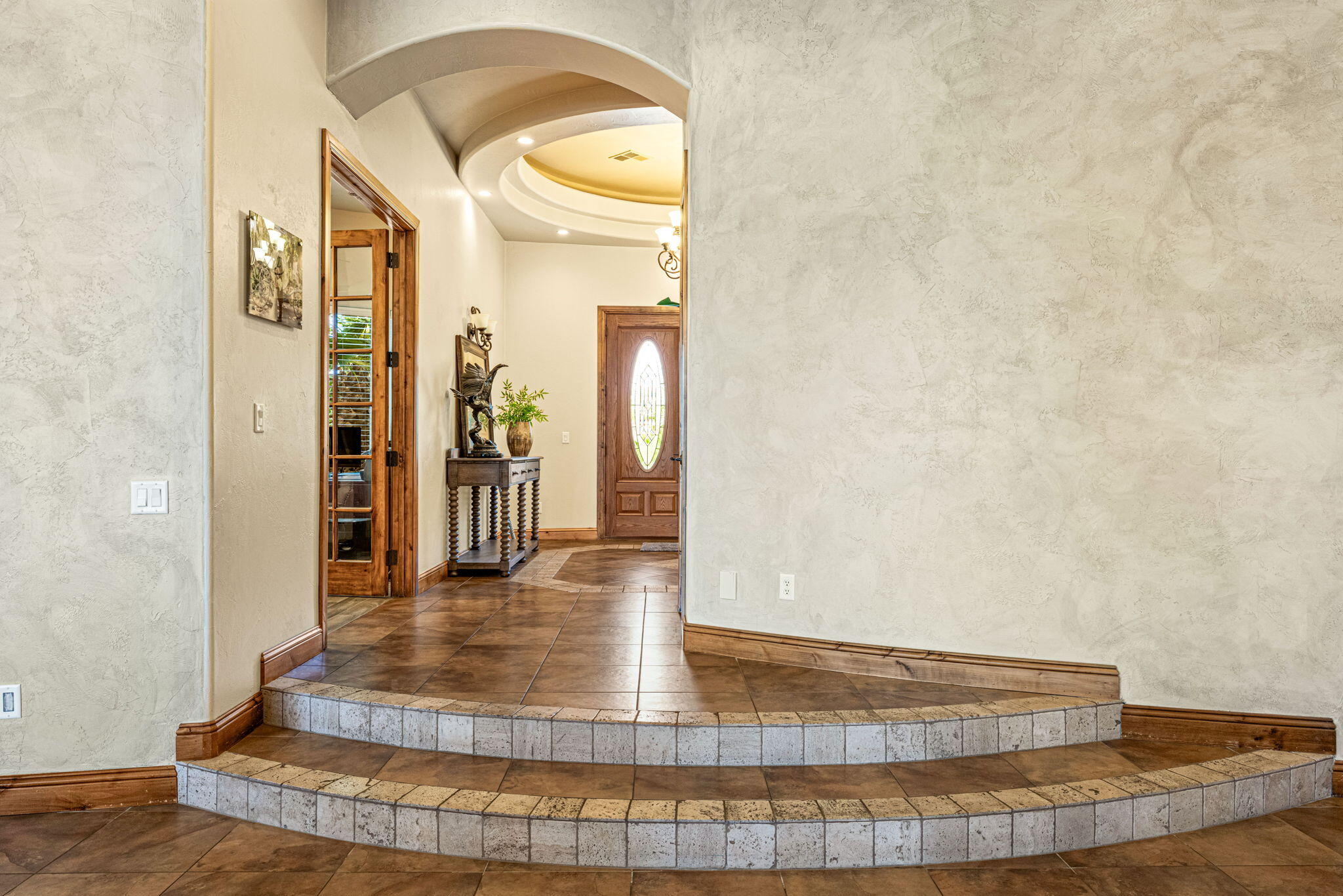 1536 Cliff Point Circle St. George, UT 84790 - Photo 4 of 63 Walkway