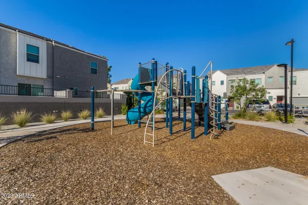 $349,900 | 2268 West Laurie Lane, Phoenix, AZ 85021