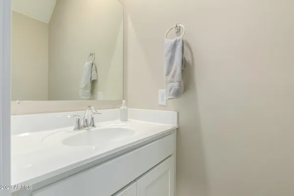 $349,900 | 2268 West Laurie Lane, Phoenix, AZ 85021