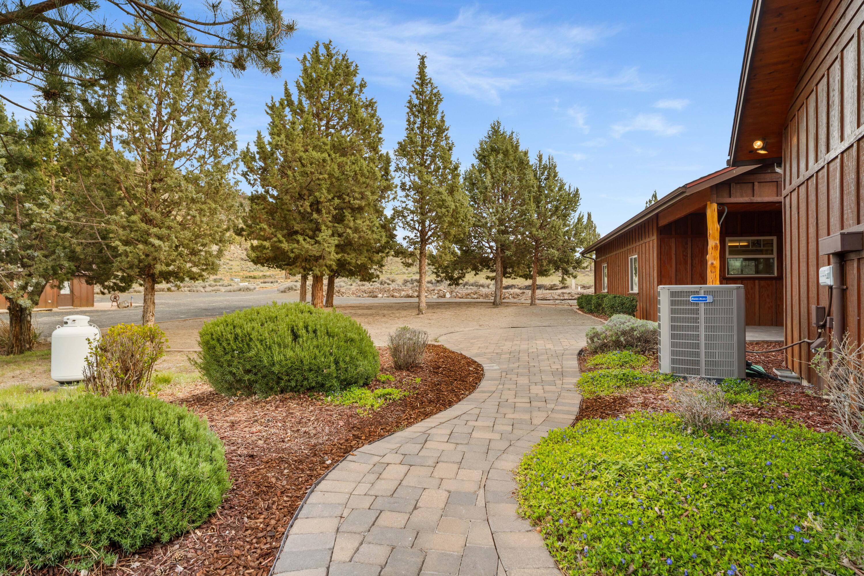 3900 Riverview Road Prineville, OR 97754 - Photo 77 of 93 70