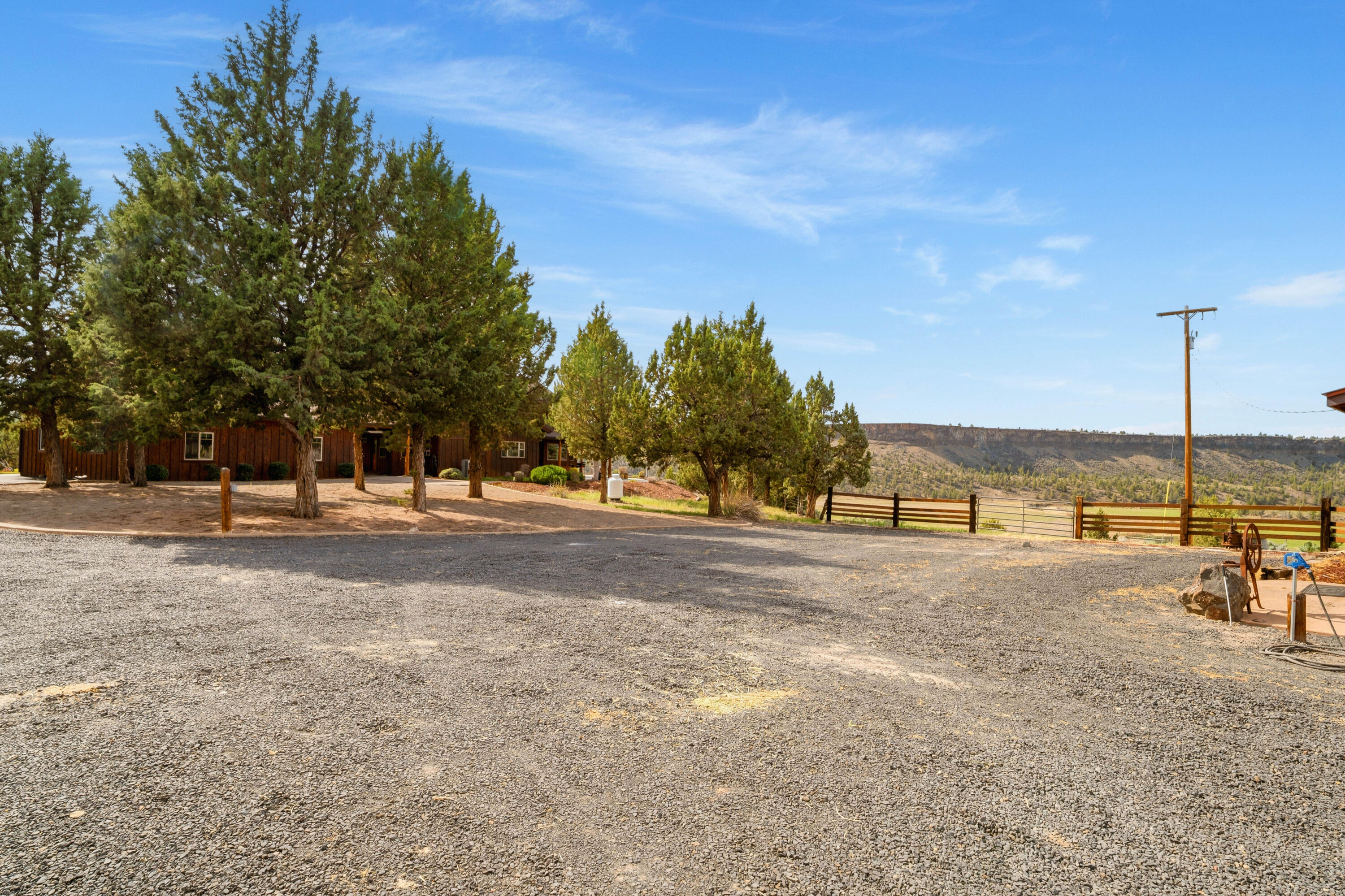 3900 Riverview Road Prineville, OR 97754 - Photo 78 of 93 71