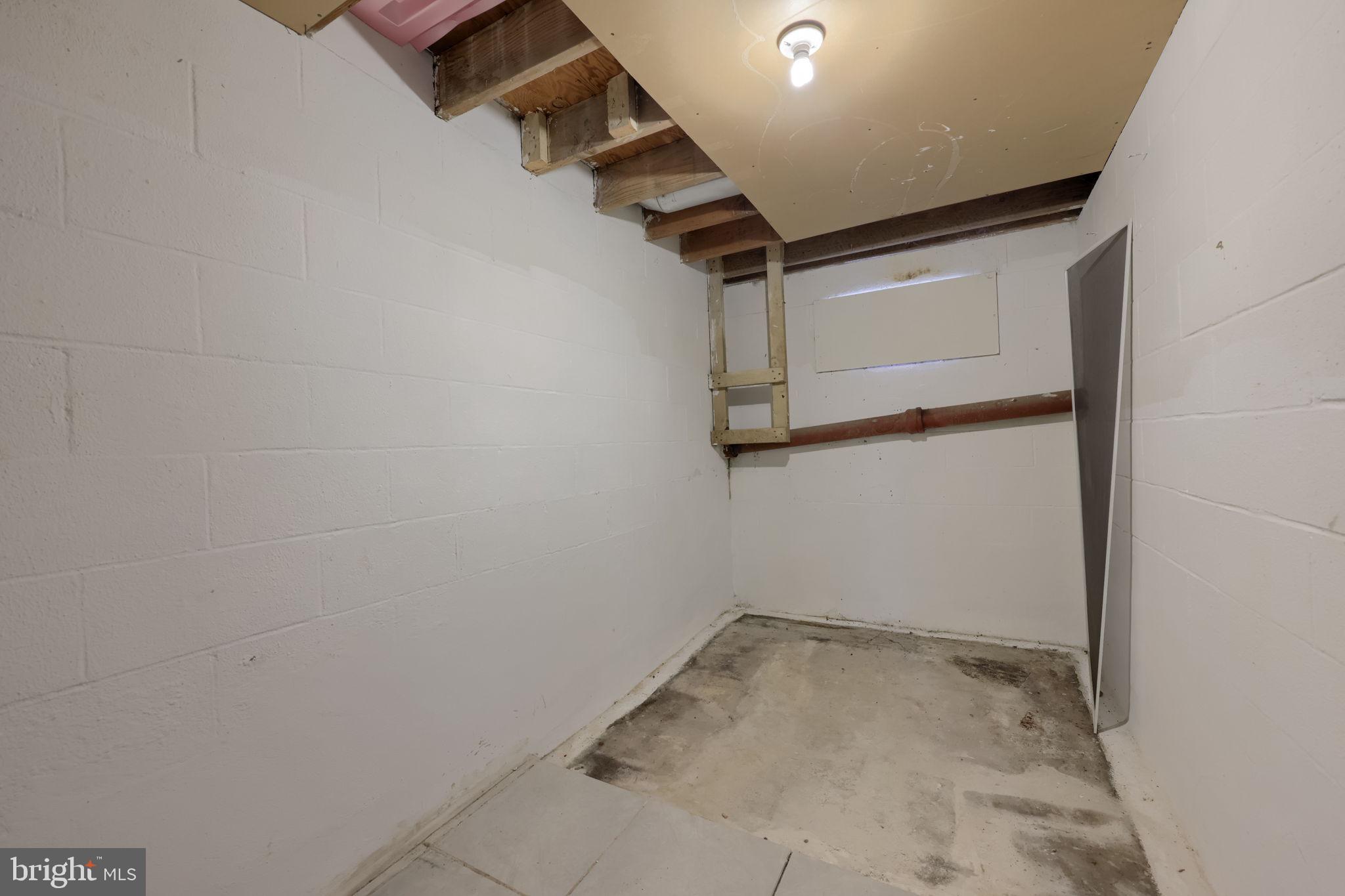 44 Springvale Road Red Lion, PA 17356 - Photo 23 of 35