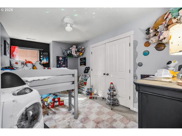 $500,000 | 38915 Sandy Heights Street, Sandy, OR 97055