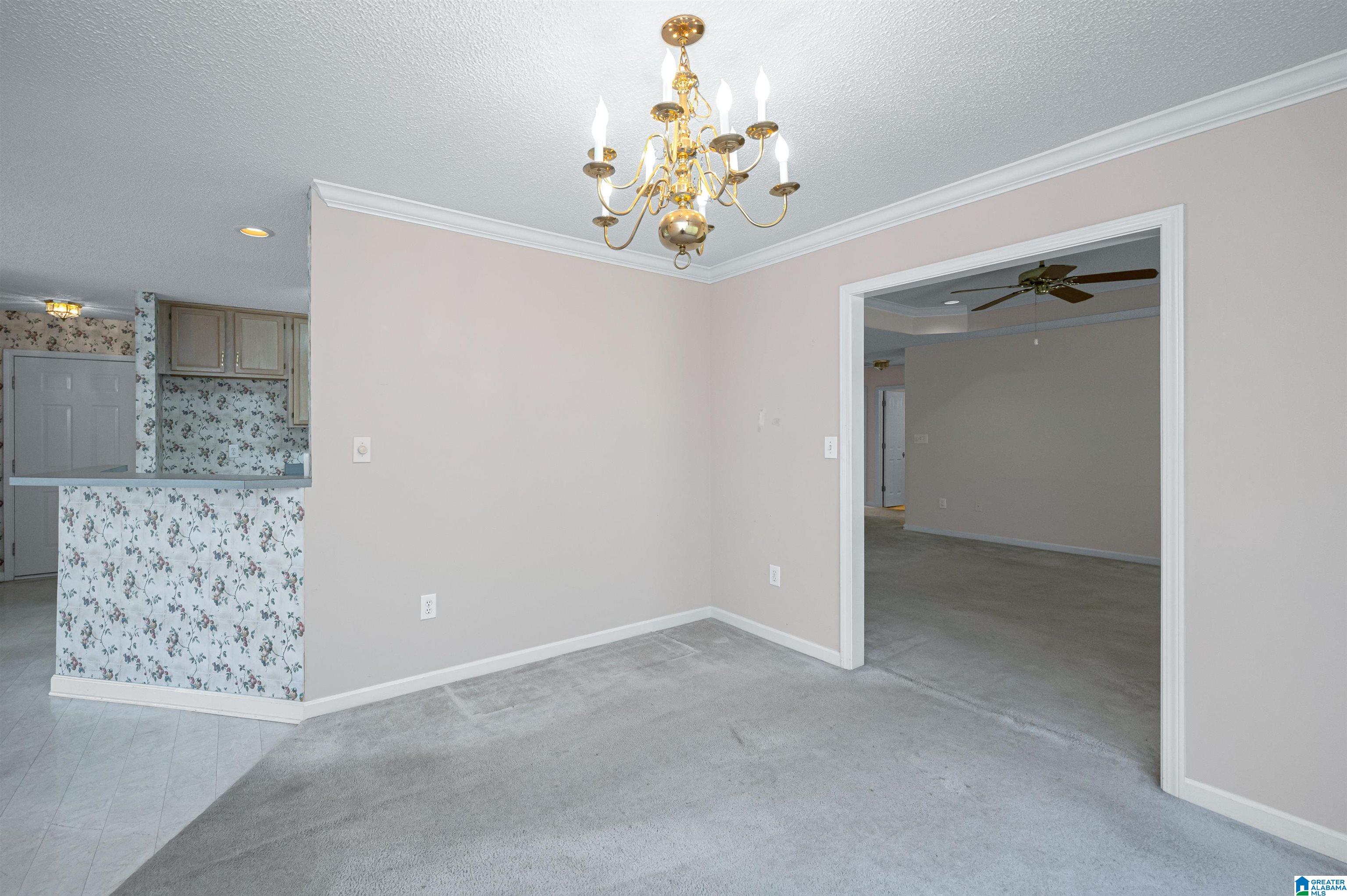 169 Greenfield Lane Alabaster, AL 35007 - Photo 9 of 36