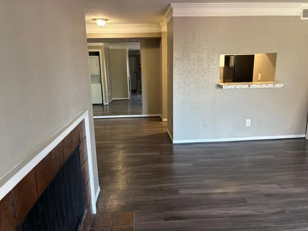 $1,100 | 9350 Country Creek Street, Unit 31, Houston, TX 77036